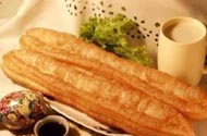 江西查10余家早餐店6家惊现“毒油条”